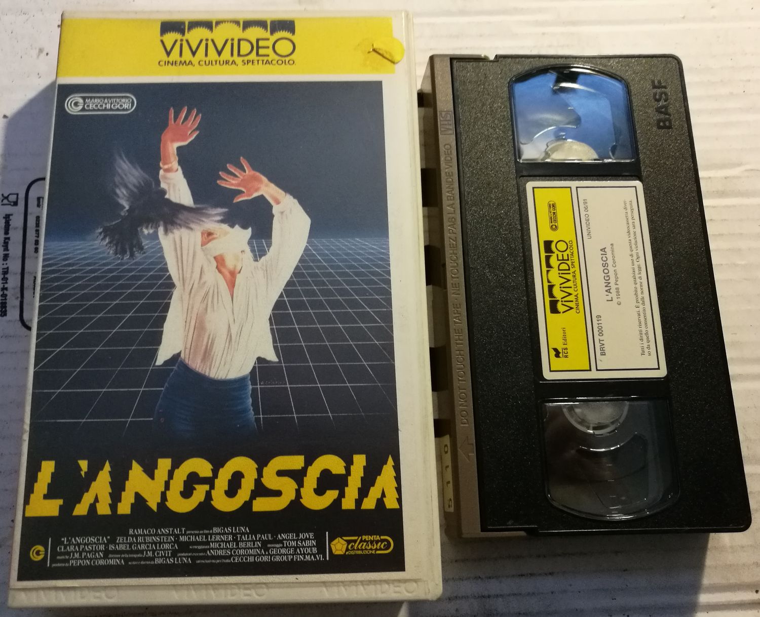 TeknoFilm – VHS – L'ANGOSCIA di Bigas Luna (1986) - VIVIVIDEO TeknoFilm – VHS – L'ANGOSCIA di Bigas Luna (1986) - VIVIVIDEO
