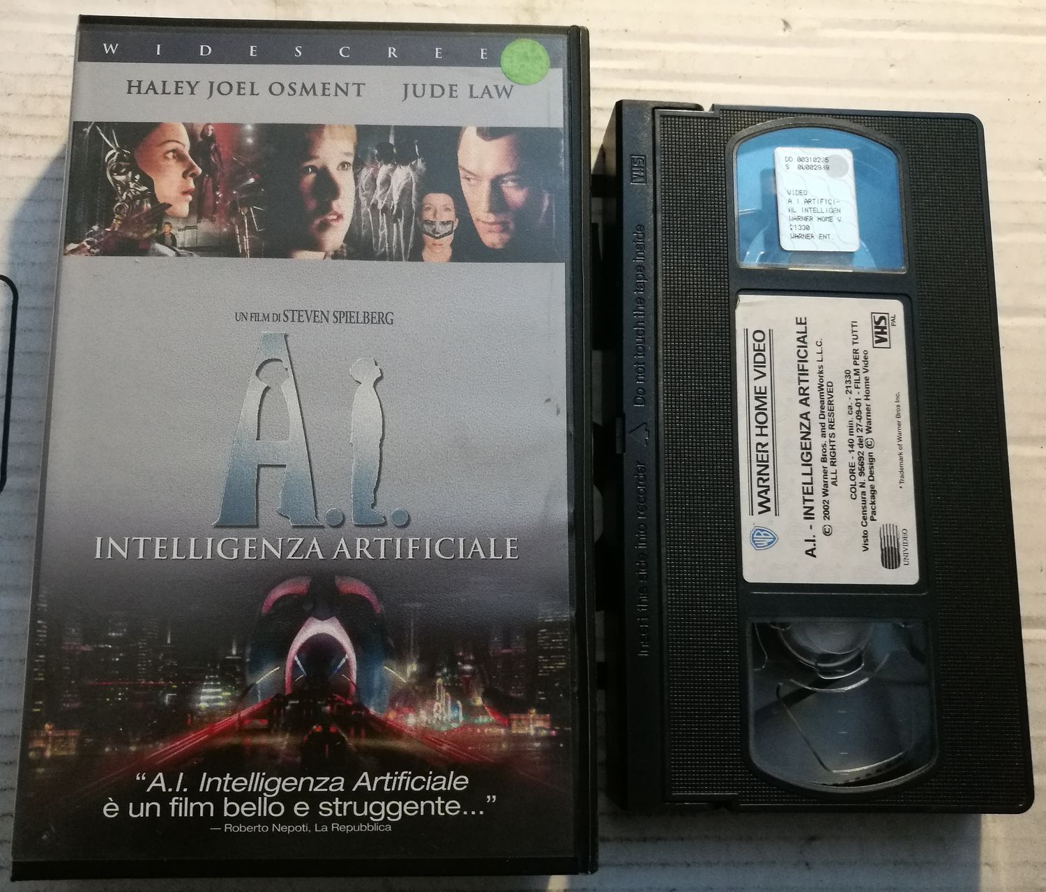 TeknoFilm – VHS – A.I. - INTELLIGENZA ARTIFICIALE di Steven Spielberg (2001) - WARNER BROS TeknoFilm – VHS – A.I. - INTELLIGENZA ARTIFICIALE di Steven Spielberg (2001) - WARNER BROS