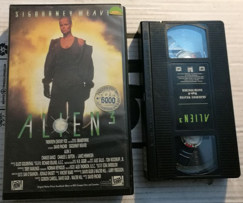 TeknoFilm – VHS – ALIEN 3 di David Fincher (1992) - 20TH CENTURY FOX TeknoFilm – VHS – ALIEN 3 di David Fincher (1992) - 20TH CENTURY FOX