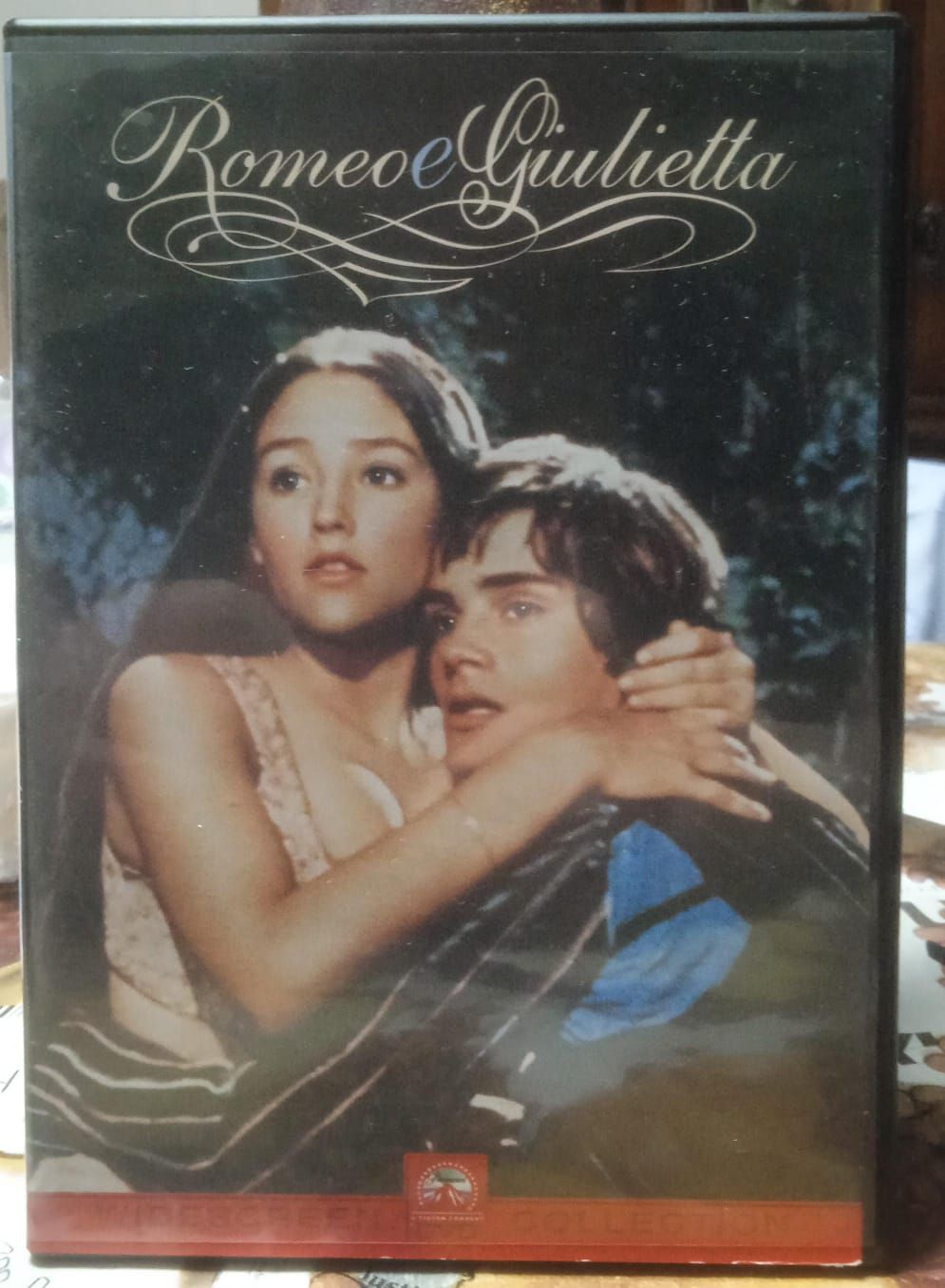 TeknoFilm - DVD (Versione Widescreen) – ROMEO E GIULIETTA di Franco Zeffirelli (1949) - PARAMOUNT TeknoFilm - DVD (Versione Widescreen) – ROMEO E GIULIETTA di Franco Zeffirelli (1949) - PARAMOUNT