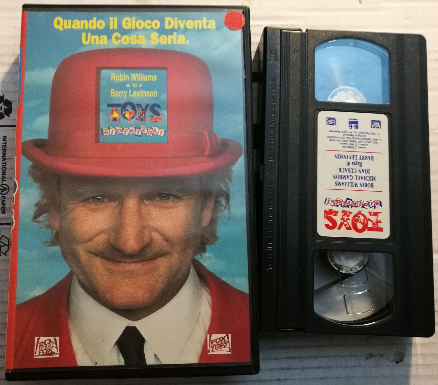 TeknoFilm – VHS – TOYS di Barry Levinson (1992) - 20TH CENTURY FOX TeknoFilm – VHS – TOYS di Barry Levinson (1992) - 20TH CENTURY FOX