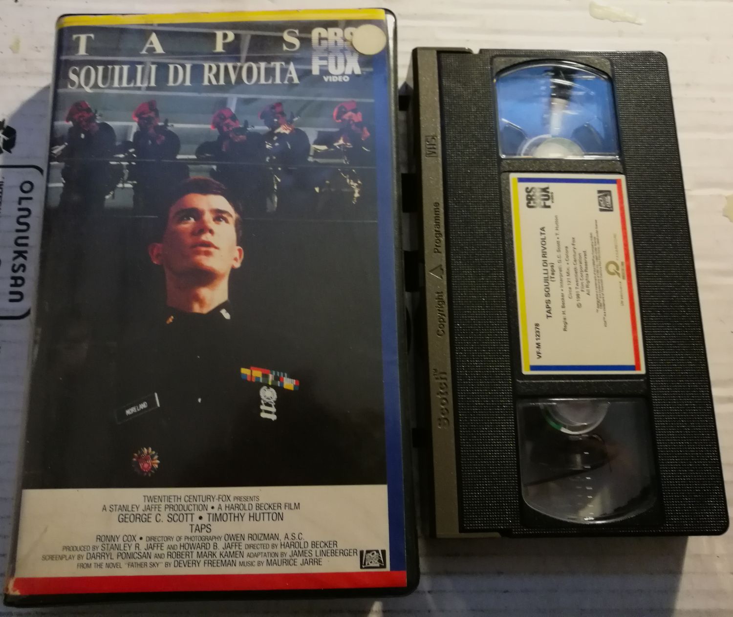 TeknoFilm - VHS – TAPS - SQUILLI DI RIVOLTA di Harold Becker (1981) - CBS FOX TeknoFilm - VHS – TAPS - SQUILLI DI RIVOLTA di Harold Becker (1981) - CBS FOX