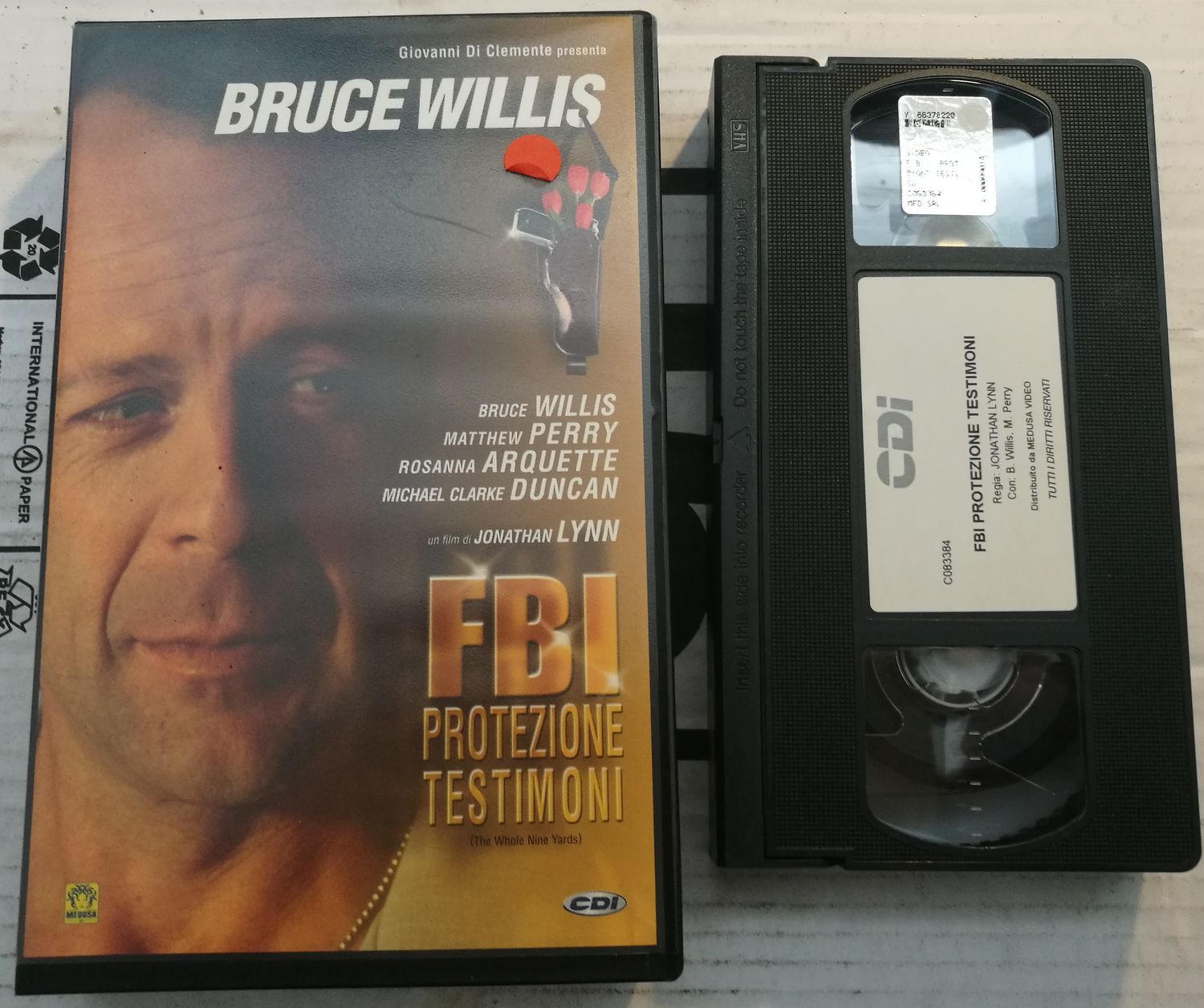 TeknoFilm - VHS – FBI PROTEZIONE TESTIMONE di Jonathan Lynn (2000) - CDI TeknoFilm - VHS – FBI PROTEZIONE TESTIMONE di Jonathan Lynn (2000) - CDI