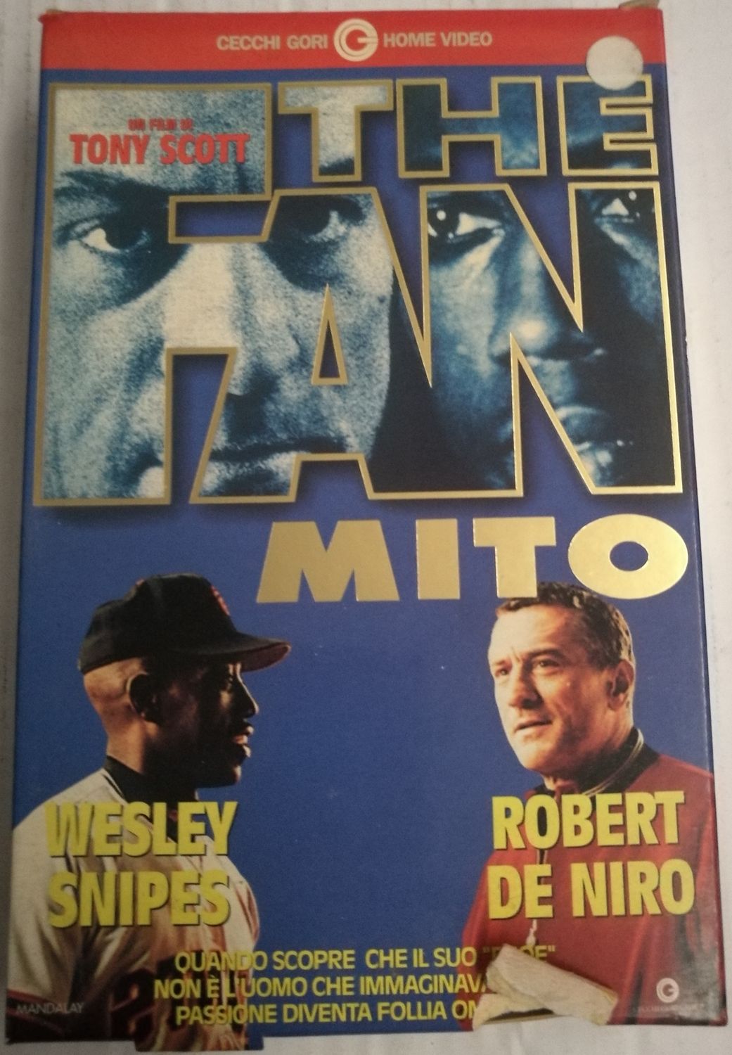 TeknoFilm - VHS (Cartonata) – THE FAN - IL MITO di Tony Scott (1996) - CECCHI GORI HOME VIDEO TeknoFilm - VHS (Cartonata) – THE FAN - IL MITO di Tony Scott (1996) - CECCHI GORI HOME VIDEO