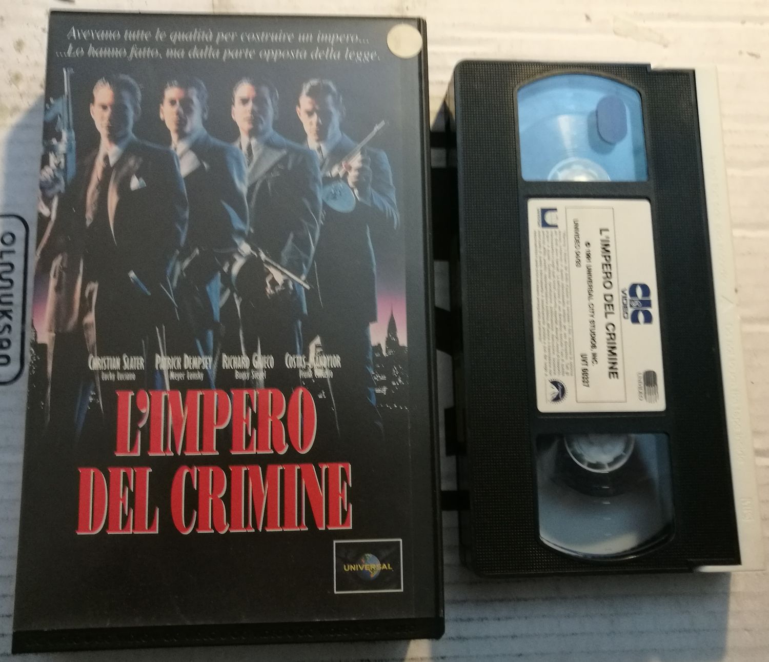 TeknoFilm - VHS – L'IMPERO DEL CRIMINE di Michael Karbelnikoff (1991) - CIC TeknoFilm - VHS – L'IMPERO DEL CRIMINE di Michael Karbelnikoff (1991) - CIC