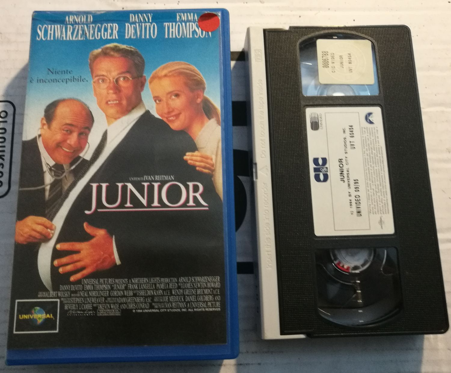 TeknoFilm - VHS – JUNIOR di Ivan Reitman (1994) - CIC TeknoFilm - VHS – JUNIOR di Ivan Reitman (1994) - CIC