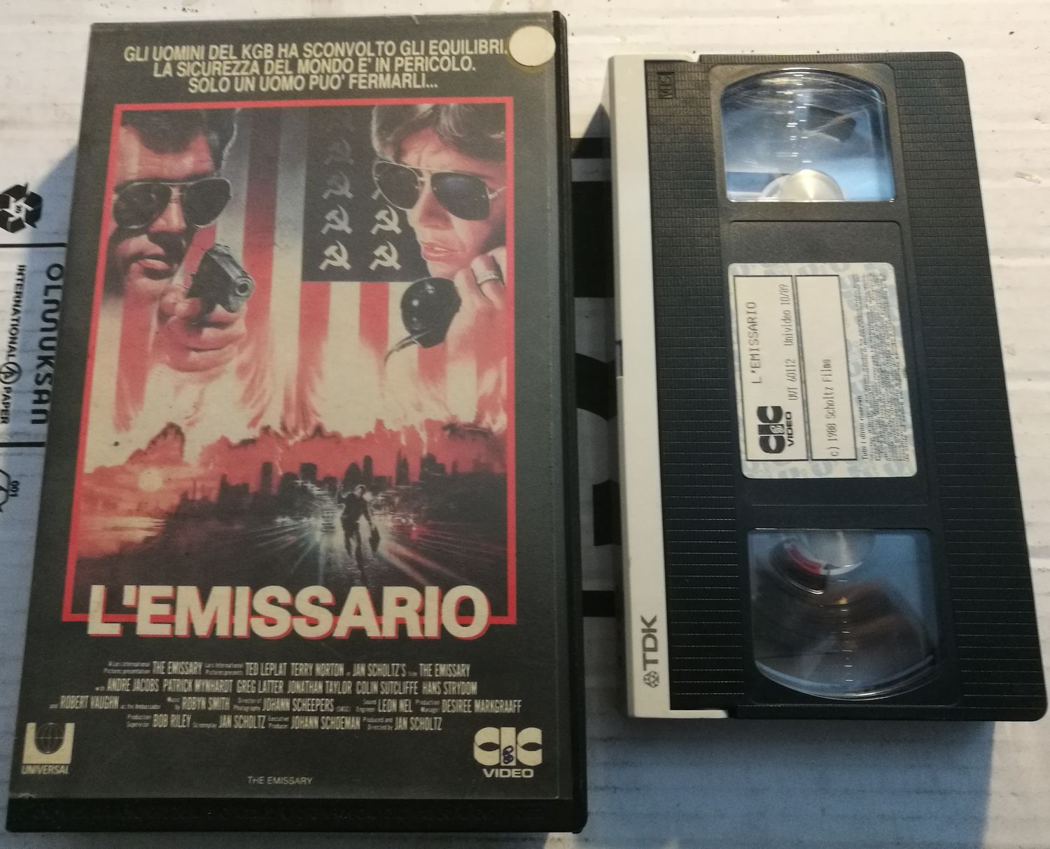 TeknoFilm - VHS – L'EMISSARIO di Jan Scholtz (1988) - CIC (INEDITO IN DVD) TeknoFilm - VHS – L'EMISSARIO di Jan Scholtz (1988) - CIC (INEDITO IN DVD)