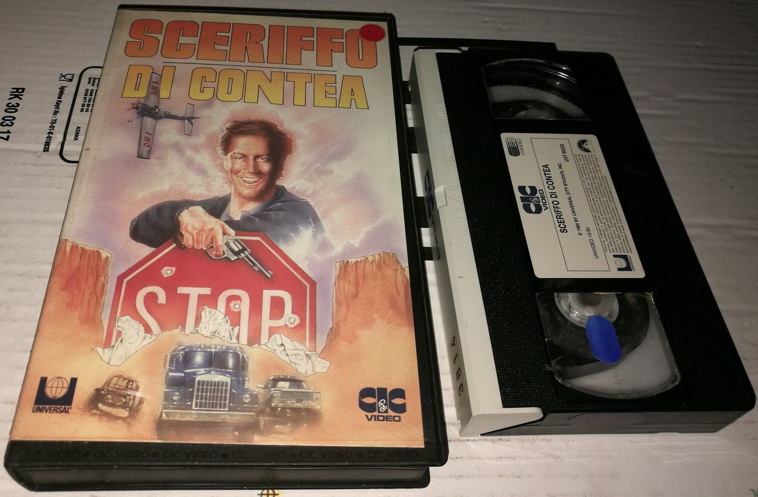 TeknoFilm - VHS – SCERIFFO DI CONTEA di Tony Wharmby (1988) - CIC (INEDITO IN DVD) TeknoFilm - VHS – SCERIFFO DI CONTEA di Tony Wharmby (1988) - CIC (INEDITO IN DVD)
