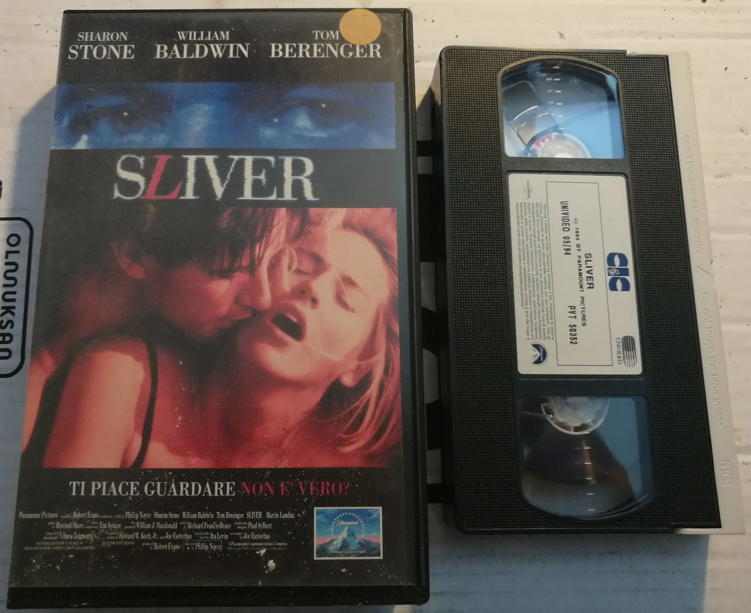 TeknoFilm - VHS – SLIVER di Phillip Noyce (1993) - CIC TeknoFilm - VHS – SLIVER di Phillip Noyce (1993) - CIC