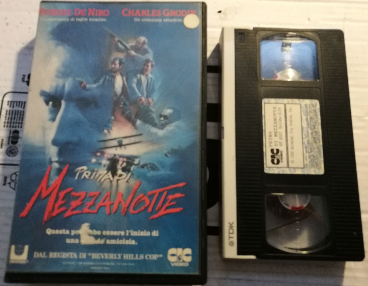 TeknoFilm - VHS – PRIMA DI MEZZANOTTE di Martin Brest (1988) - CIC TeknoFilm - VHS – PRIMA DI MEZZANOTTE di Martin Brest (1988) - CIC