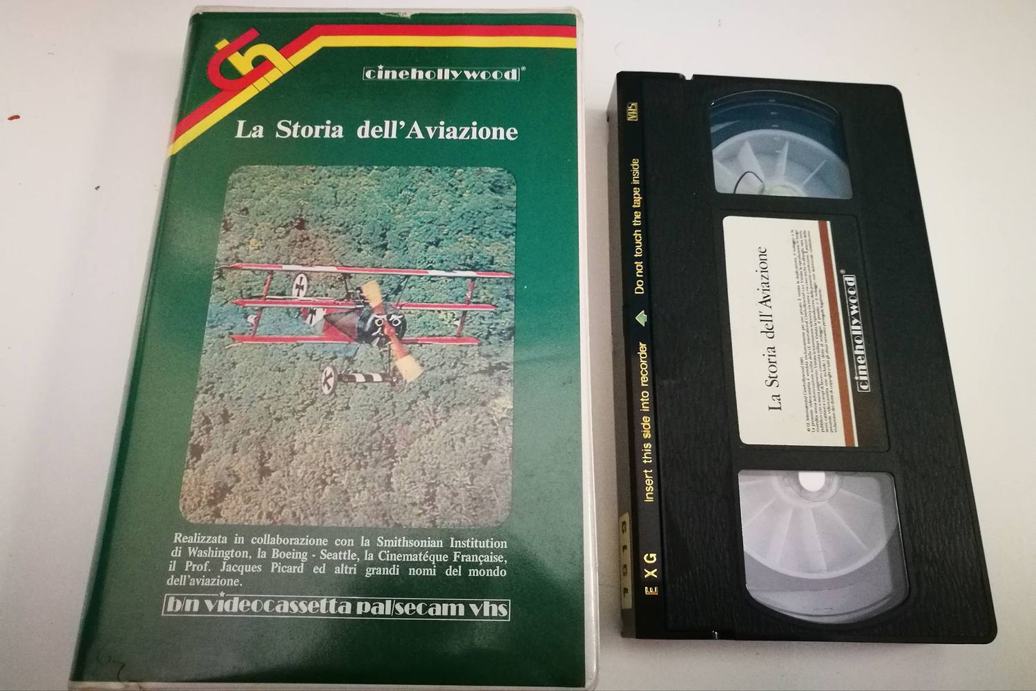 TeknoFilm - VHS – LA STORIA DELL'AVIAZIONE (1986) - CINEHOLLYWOOD (INEDITO IN DVD) TeknoFilm - VHS – LA STORIA DELL'AVIAZIONE (1986) - CINEHOLLYWOOD (INEDITO IN DVD)