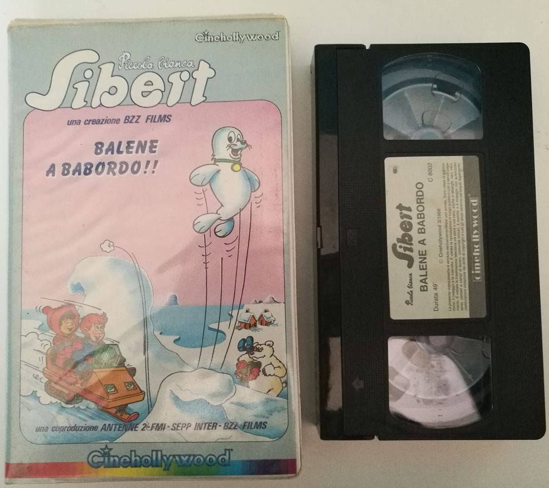 TeknoFilm - VHS – PICCOLA BIANCA SIBERT - BALENE A BABORDO (1984) - CINEHOLLYWOOD (INEDITO IN DVD) TeknoFilm - VHS – PICCOLA BIANCA SIBERT - BALENE A BABORDO (1984) - CINEHOLLYWOOD (INEDITO IN DVD)