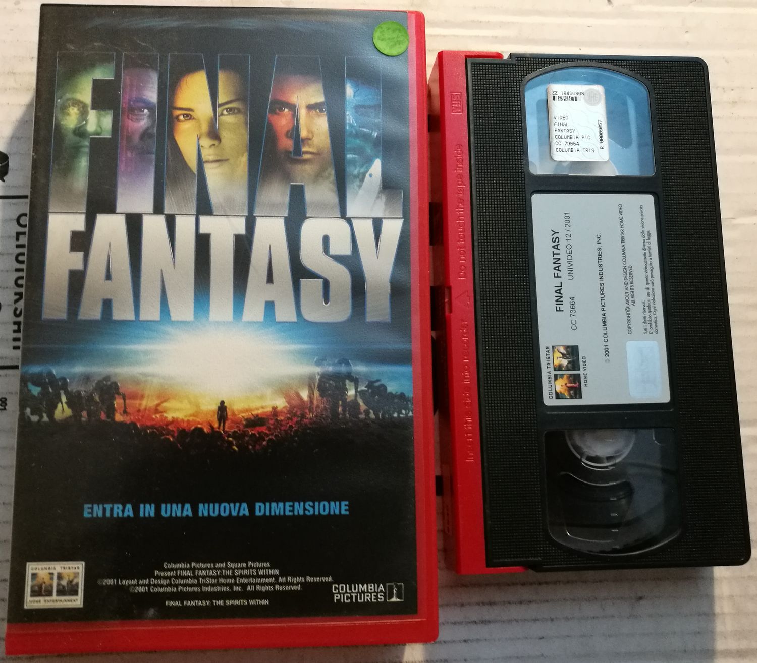 TeknoFilm - VHS – FINAL FANTASY di Hironobu Sakaguchi (2001) - COLUMBIA TRISTAR TeknoFilm - VHS – FINAL FANTASY di Hironobu Sakaguchi (2001) - COLUMBIA TRISTAR