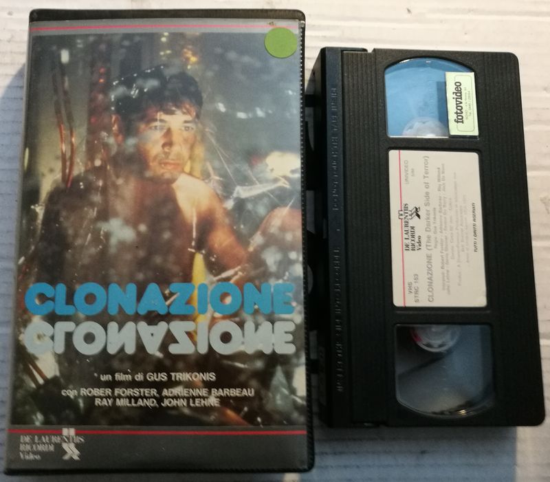 TeknoFilm - VHS – CLONAZIONE di Gus Trikonis (1979) - DeLaurentis/RICORDI (INEDITO IN DVD) TeknoFilm - VHS – CLONAZIONE di Gus Trikonis (1979) - DeLaurentis/RICORDI (INEDITO IN DVD)