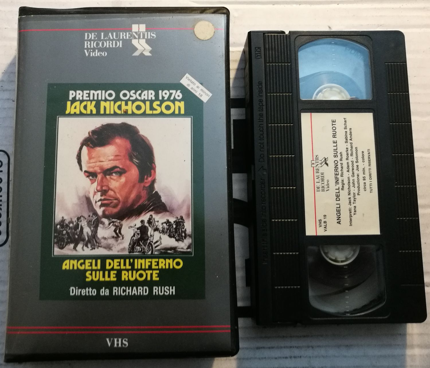 TeknoFilm - VHS – ANGELI DELL'INFERNO SULLE RUOTE di Richard Rush (1967) - DeLaurentis/RICORDI TeknoFilm - VHS – ANGELI DELL'INFERNO SULLE RUOTE di Richard Rush (1967) - DeLaurentis/RICORDI