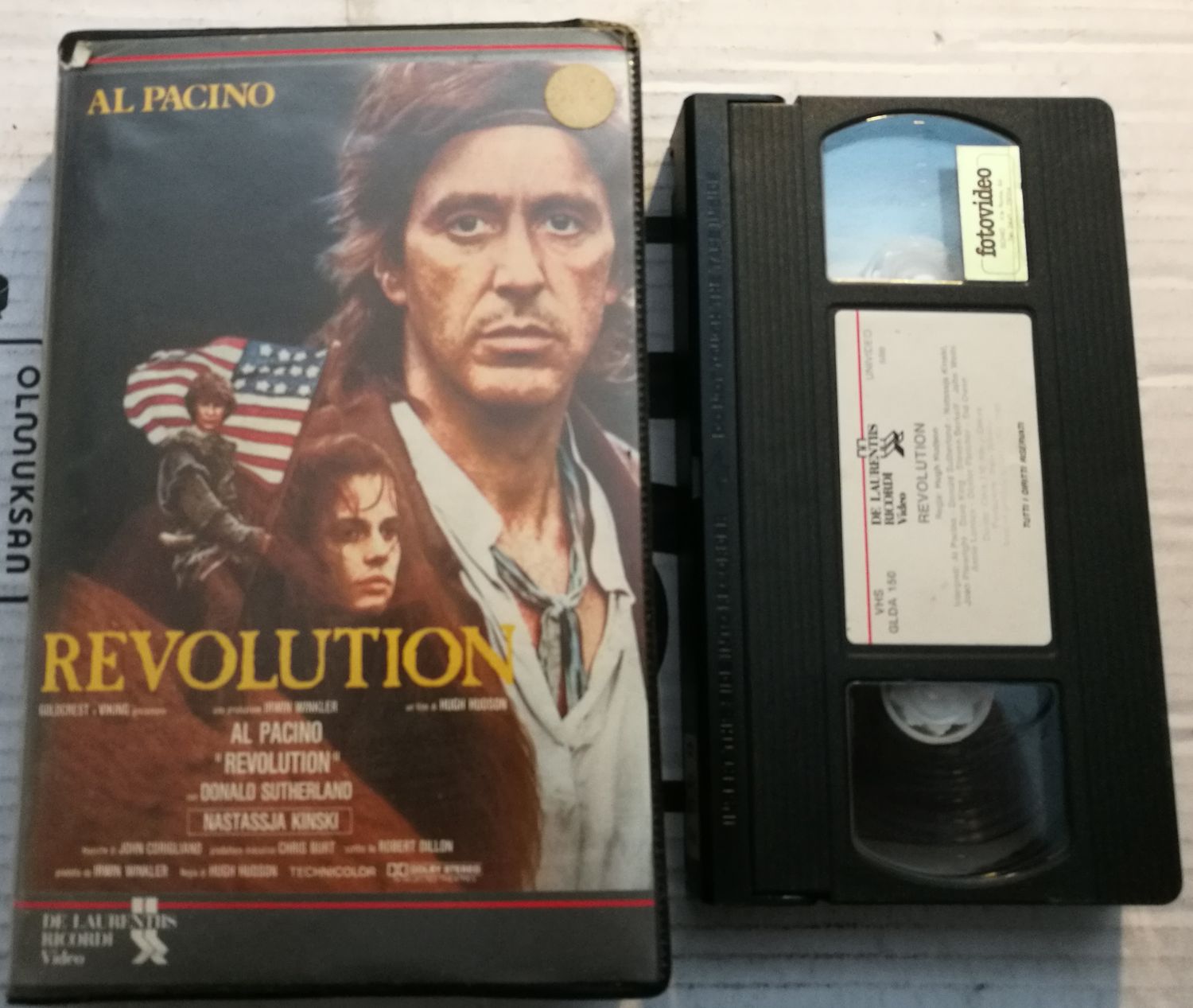 TeknoFilm - VHS – REVOLUTION di Hugh Hudson (1985) - DeLaurentis/RICORDI TeknoFilm - VHS – REVOLUTION di Hugh Hudson (1985) - DeLaurentis/RICORDI