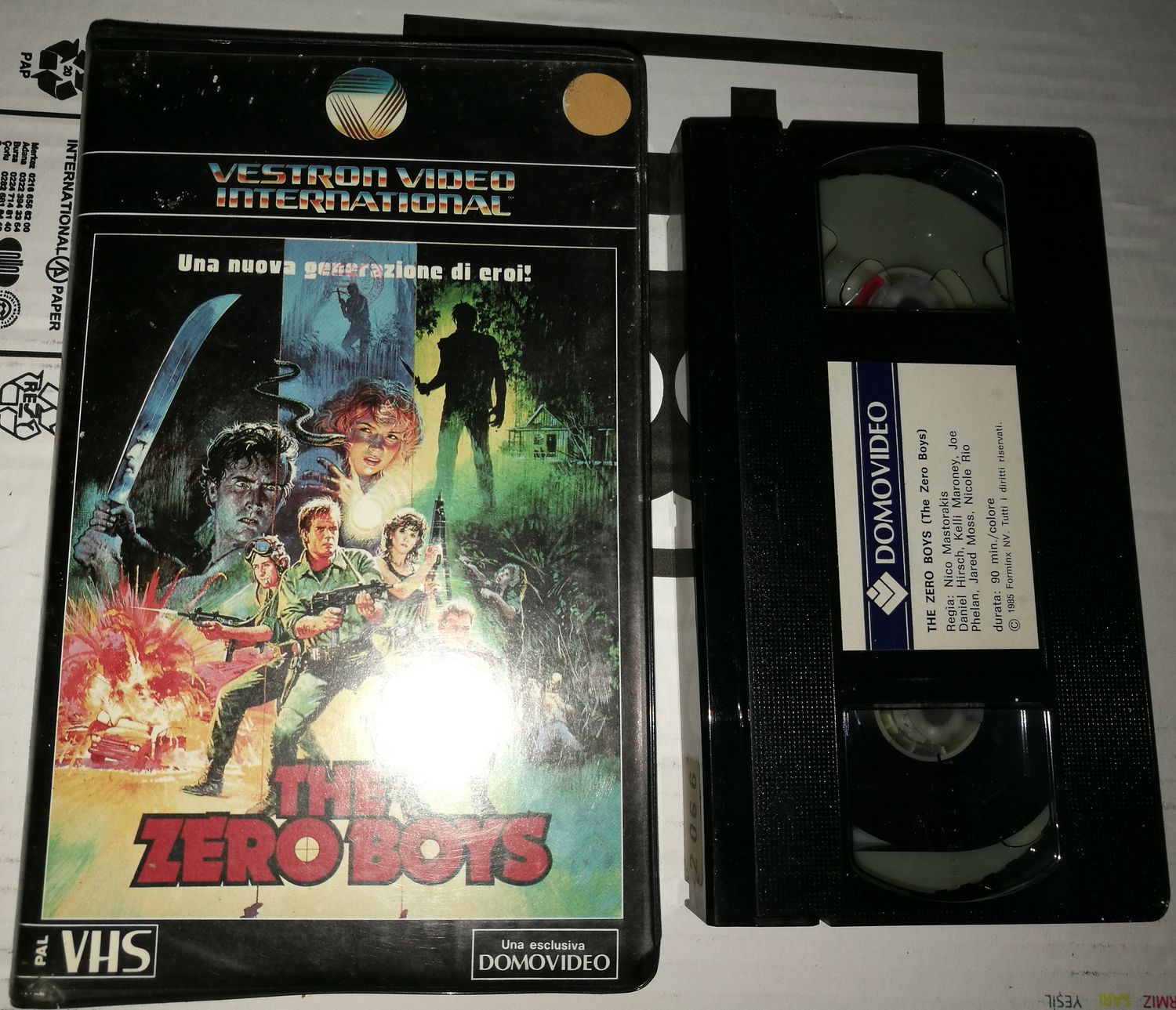 TeknoFilm - VHS – THE ZERO BOYS di Nico Mastorakis (1986) - DOMOVIDEO TeknoFilm - VHS – THE ZERO BOYS di Nico Mastorakis (1986) - DOMOVIDEO