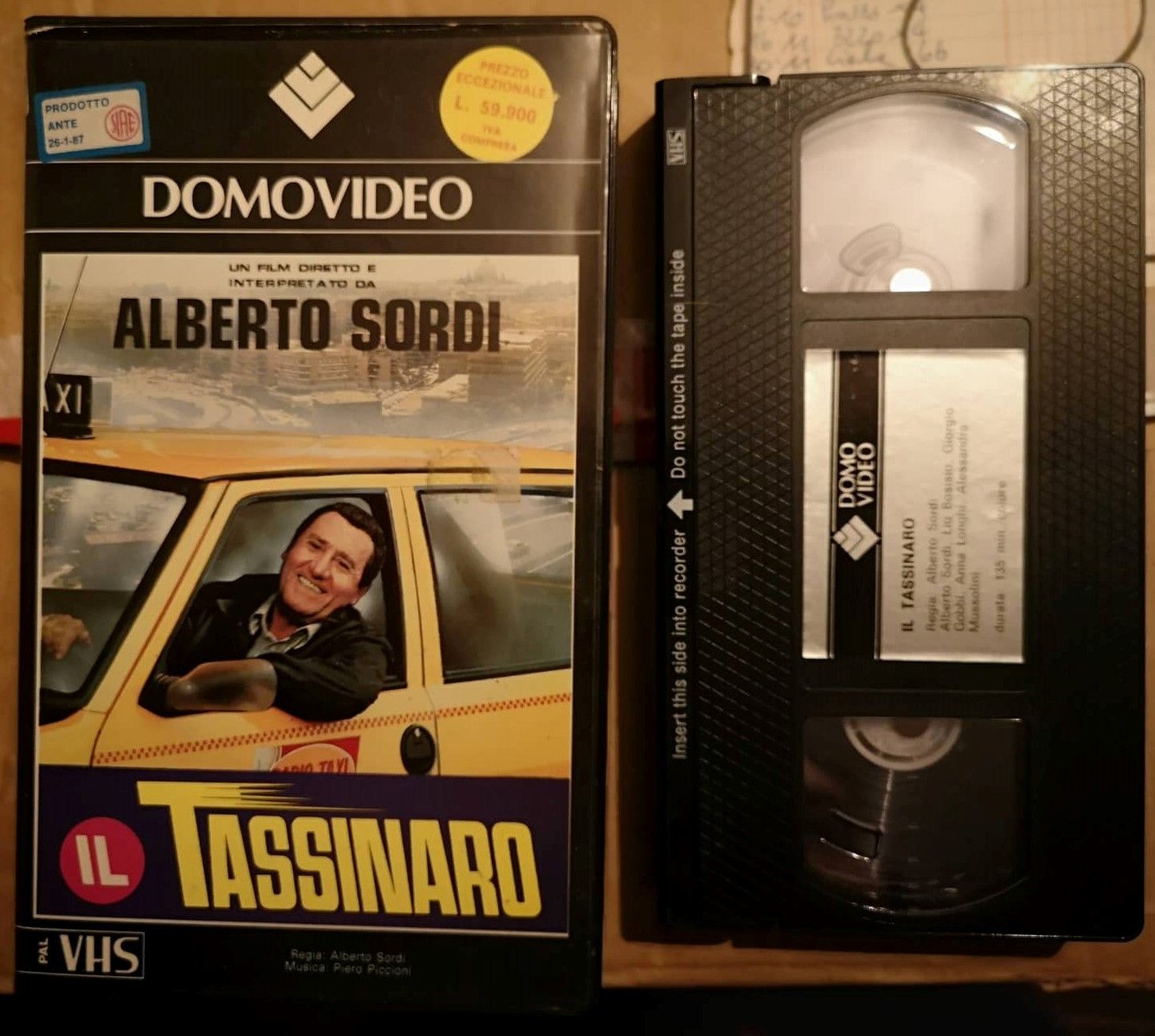 TeknoFilm - VHS – IL TASSINARO di Alberto Sordi (1983) - DOMOVIDEO TeknoFilm - VHS – IL TASSINARO di Alberto Sordi (1983) - DOMOVIDEO
