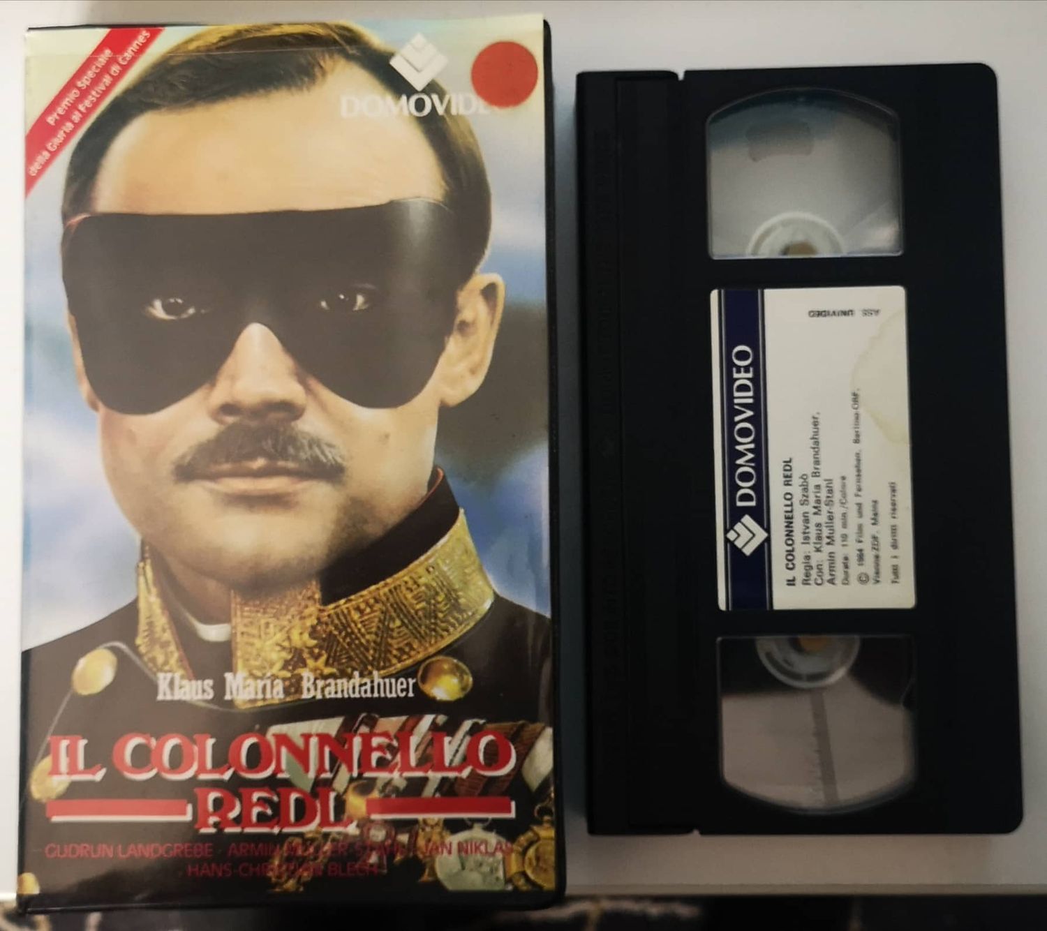 TeknoFilm - VHS – IL COLONNELLO REDL di István Szabó (1984) - DOMOVIDEO TeknoFilm - VHS – IL COLONNELLO REDL di István Szabó (1984) - DOMOVIDEO