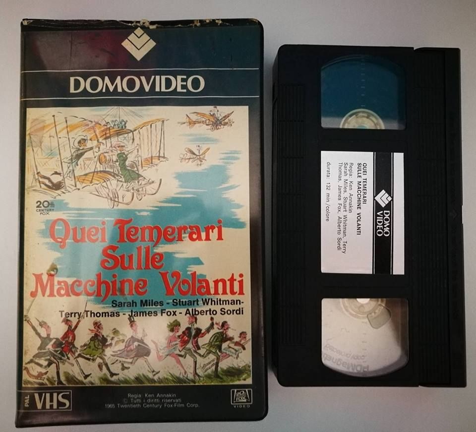 TeknoFilm - VHS – QUEI TEMERARI SULLE MACCHINE VOLANTI di Ken Annakin (1965) - DOMOVIDEO TeknoFilm - VHS – QUEI TEMERARI SULLE MACCHINE VOLANTI di Ken Annakin (1965) - DOMOVIDEO
