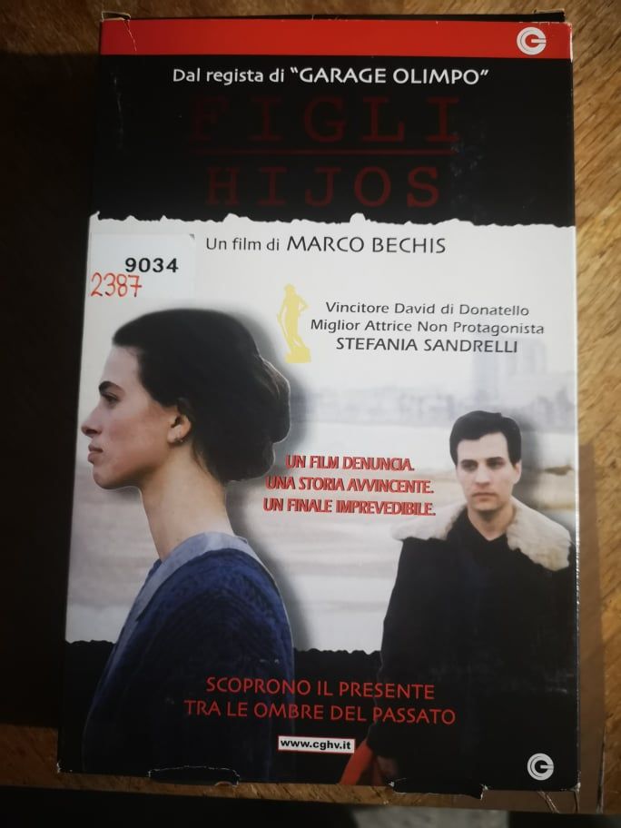 TeknoFilm - VHS – FIGLI - HIJOS di Marco Bechis (2001) - CECCHI GORI HOME VIDEO TeknoFilm - VHS – FIGLI - HIJOS di Marco Bechis (2001) - CECCHI GORI HOME VIDEO