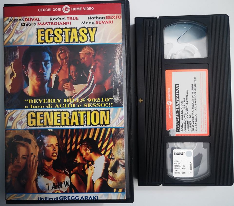 TeknoFilm - VHS (Copertina tagliata) – ECSTASY GENERATION di Gregg Araki (1997) - CECCHI GORI HOME VIDEO TeknoFilm - VHS (Copertina tagliata) – ECSTASY GENERATION di Gregg Araki (1997) - CECCHI GORI HOME VIDEO