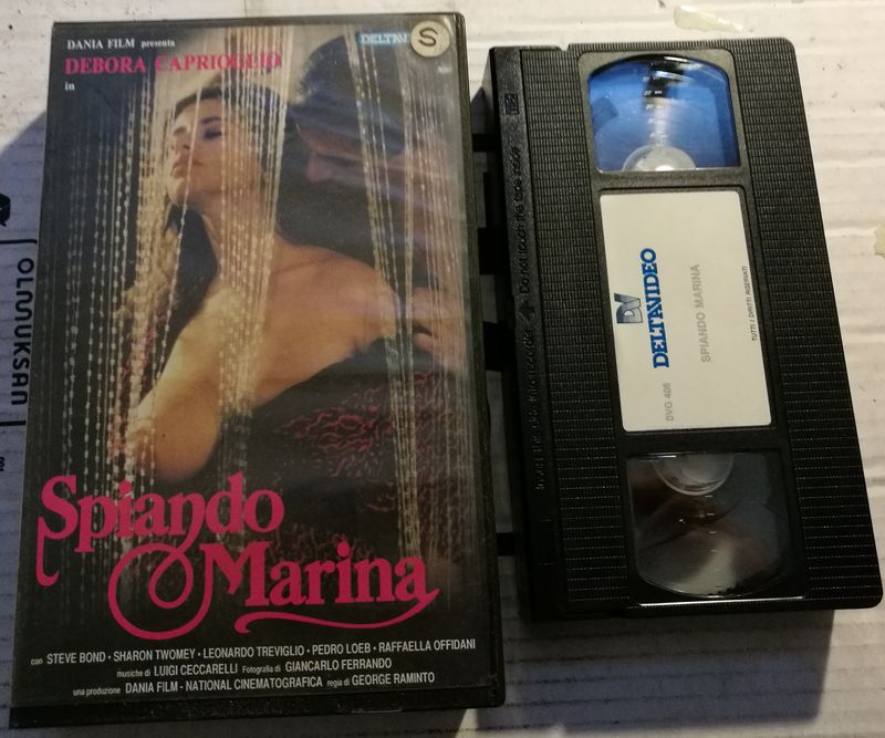 TeknoFilm - VHS  – SPIANDO MARINA di Sergio Martino (1992) - DELTAVIDEO