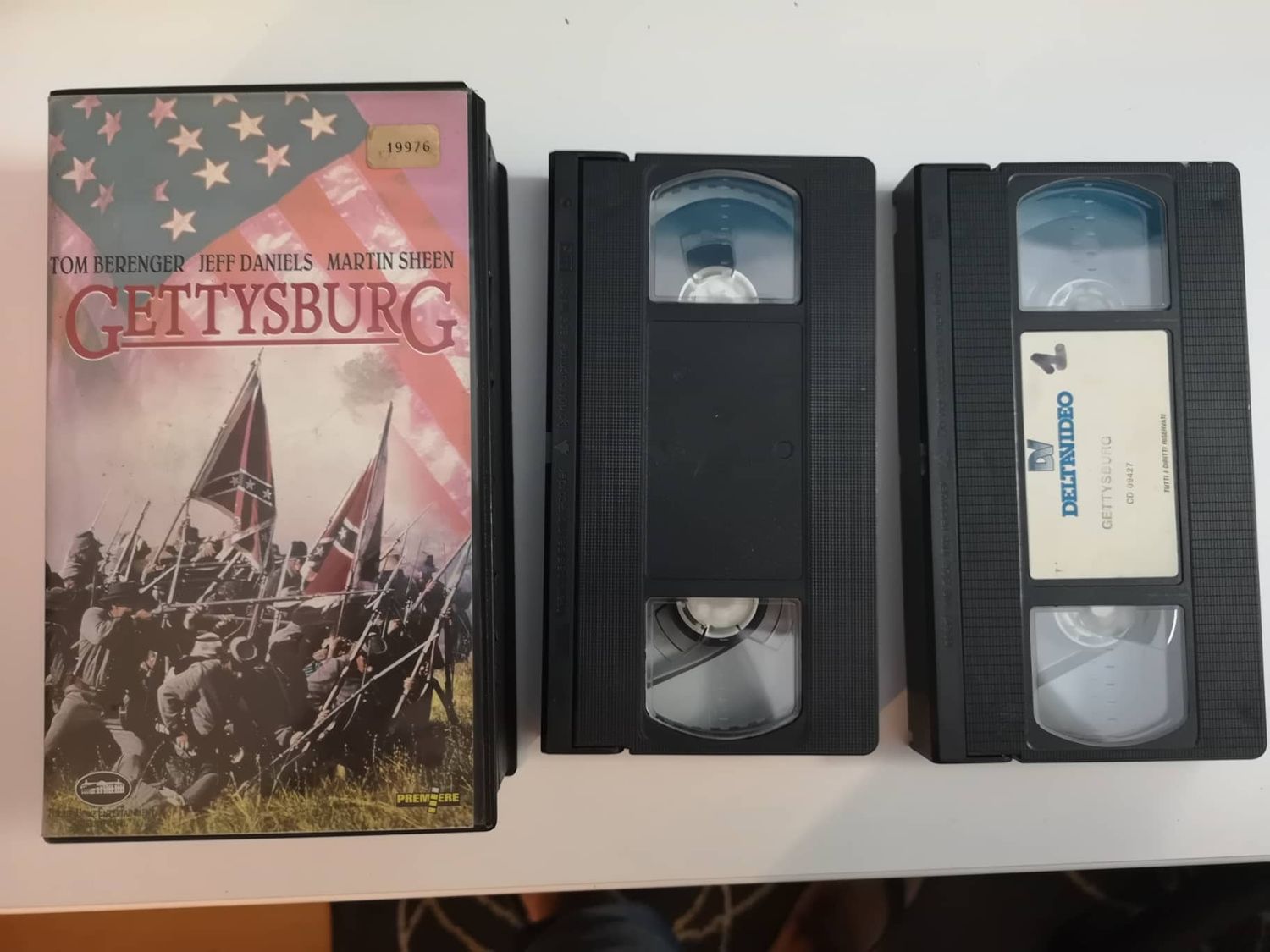 TeknoFilm - 2 VHS – GETTYSBURG di Ronald F. Maxwell (1993) - DELTAVIDEO (INEDITO IN DVD) TeknoFilm - 2 VHS – GETTYSBURG di Ronald F. Maxwell (1993) - DELTAVIDEO (INEDITO IN DVD)