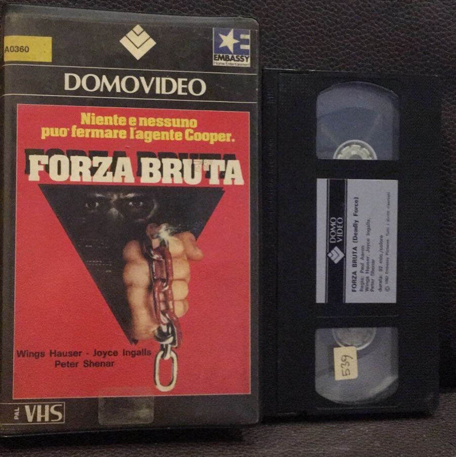 TeknoFilm - VHS – FORZA BRUTA di Paul Aaron (1983) - DOMOVIDEO (INEDITO IN DVD) TeknoFilm - VHS – FORZA BRUTA di Paul Aaron (1983) - DOMOVIDEO (INEDITO IN DVD)