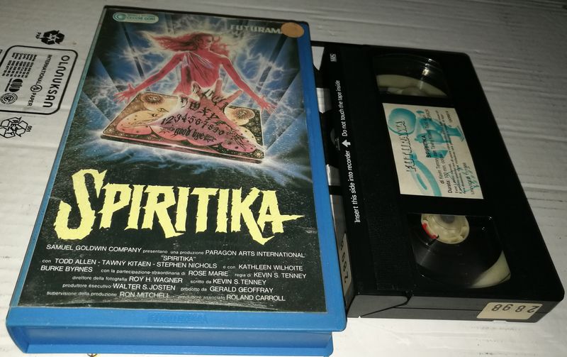 TeknoFilm - 2 VHS – SPIRITIKA e SPIRITIKA 2 - IL GIOCO DEL DIAVOLO di Kevin S. Tenney (1985) - FUTURAMA/MEDUSA TeknoFilm - 2 VHS – SPIRITIKA e SPIRITIKA 2 - IL GIOCO DEL DIAVOLO di Kevin S. Tenney (1985) - FUTURAMA/MEDUSA