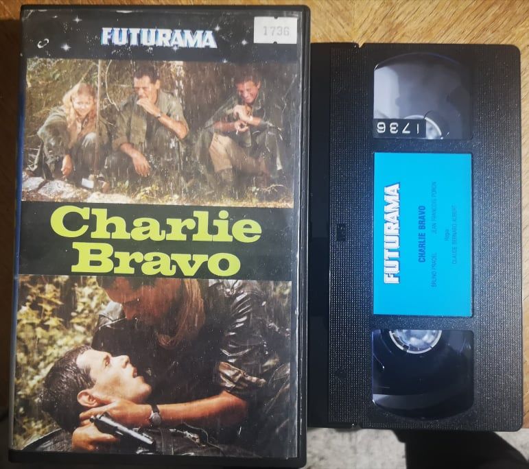 TeknoFilm - VHS – CHARLIE BRAVO di Claude Bernard-Aubert (1980) - FUTURAMA (INEDITO IN DVD) TeknoFilm - VHS – CHARLIE BRAVO di Claude Bernard-Aubert (1980) - FUTURAMA (INEDITO IN DVD)