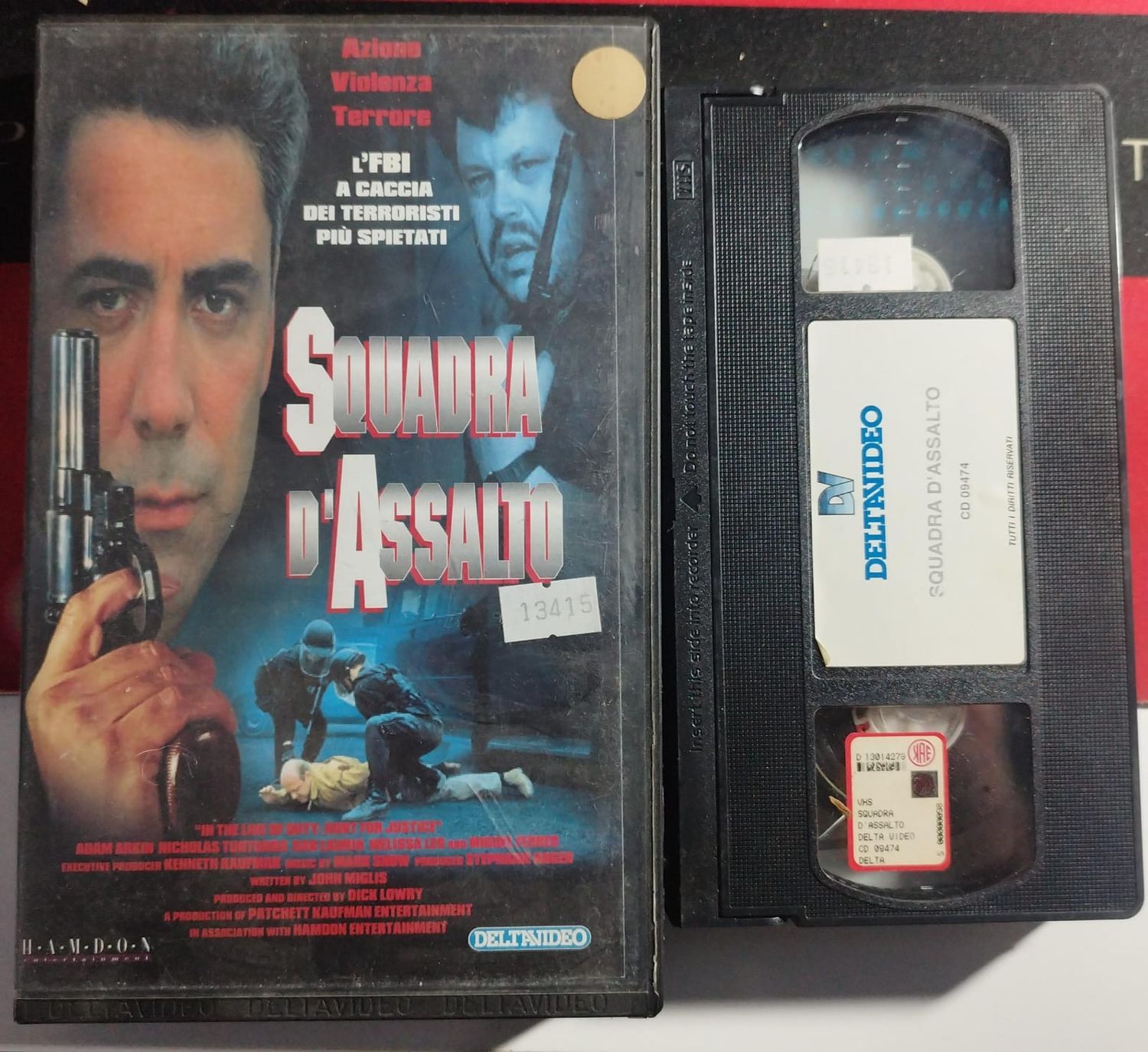 TeknoFilm - VHS – SQUADRA D'ASSALTO di Dick Lowry (1995) - DELTAVIDEO (INEDITO IN DVD) TeknoFilm - VHS – SQUADRA D'ASSALTO di Dick Lowry (1995) - DELTAVIDEO (INEDITO IN DVD)