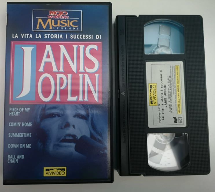 TeknoFilm – VHS – LA VITA LA STORIA I SUCCESSI DI JANIS JOPLIN (1993) - VIVIVIDEO (INEDITO IN DVD) TeknoFilm – VHS – LA VITA LA STORIA I SUCCESSI DI JANIS JOPLIN (1993) - VIVIVIDEO (INEDITO IN DVD)