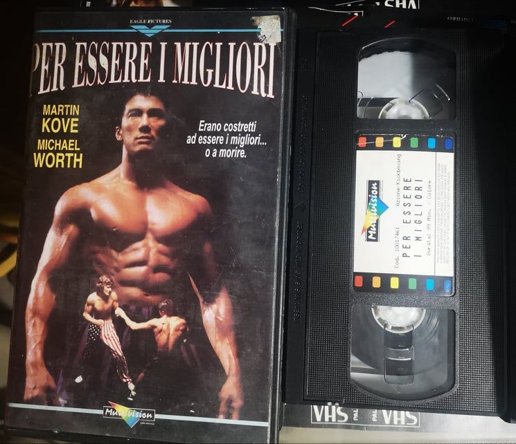 TeknoFilm – VHS – PER ESSERE I MIGLIORI di Richard Merhi e Joseph Merhi (1993) - MULTIVISION (INEDITO IN DVD) TeknoFilm – VHS – PER ESSERE I MIGLIORI di Richard Merhi e Joseph Merhi (1993) - MULTIVISION (INEDITO IN DVD)