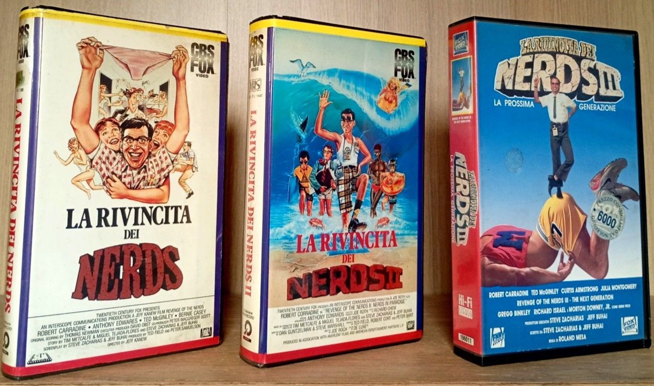 TeknoFilm – 3 VHS – LA RIVINCITA DEI NERDS 1 2 3 di Roland Mesa (1992) - 20TH CENTURY FOX TeknoFilm – 3 VHS – LA RIVINCITA DEI NERDS 1 2 3 di Roland Mesa (1992) - 20TH CENTURY FOX
