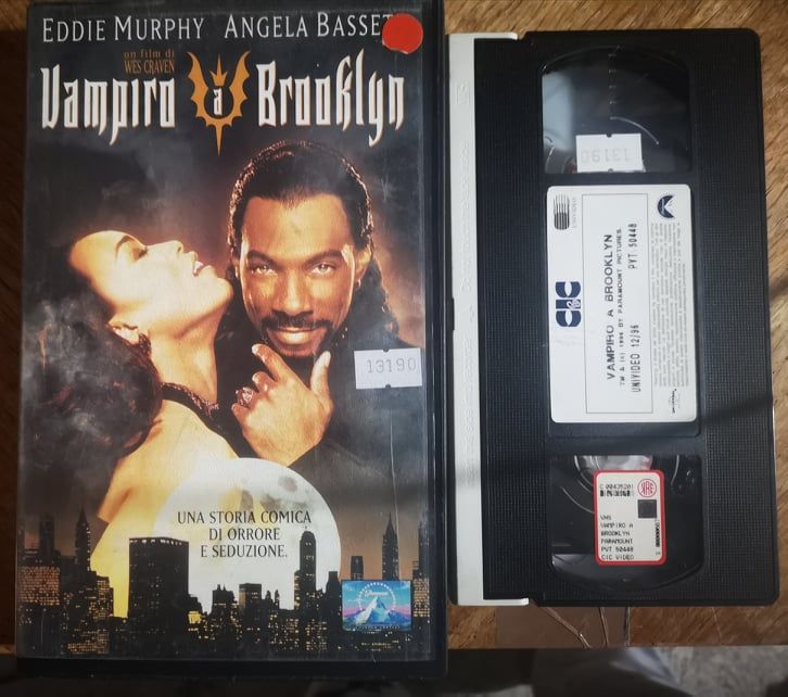 TeknoFilm - VHS – VAMPIRO A BROOKLYN di Wes Craven (1995) - CIC (INEDITO IN DVD)