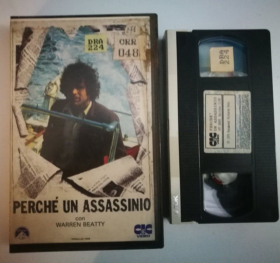 TeknoFilm - VHS – PERCHE' UN ASSASSINIO di Alan J. Pakula (1974) - CIC TeknoFilm - VHS – PERCHE' UN ASSASSINIO di Alan J. Pakula (1974) - CIC