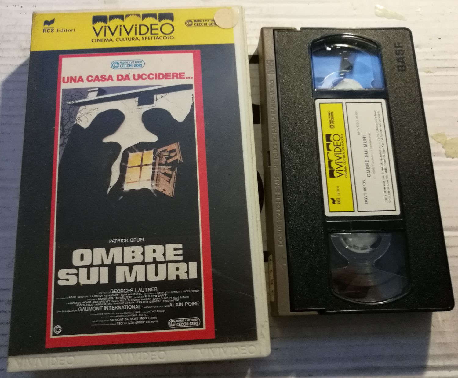 TeknoFilm – VHS – OMBRE SUI MURI di Georges Lautner (1988) - VIVIVIDEO (INEDITO IN DVD) TeknoFilm – VHS – OMBRE SUI MURI di Georges Lautner (1988) - VIVIVIDEO (INEDITO IN DVD)