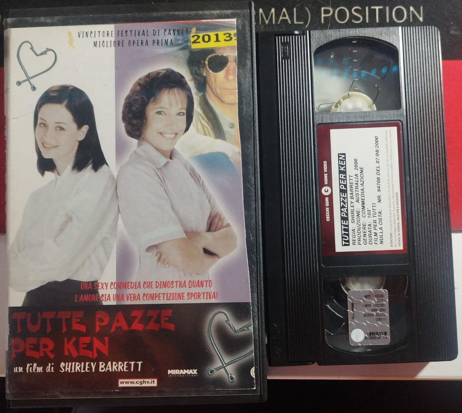TeknoFilm - VHS (Copertina tagliata) – TUTTE PAZZE PER KEN di Shirley Barrett (1996) - CECCHI GORI HOME VIDEO