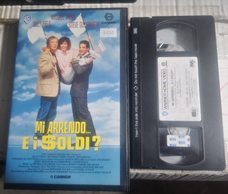 TeknoFilm – VHS – MI ARRENDO E I SOLDI? di Jerry Belson (1987) - WARNER BROS (INEDITO IN DVD) TeknoFilm – VHS – MI ARRENDO E I SOLDI? di Jerry Belson (1987) - WARNER BROS (INEDITO IN DVD)