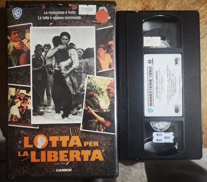 TeknoFilm – VHS – LOTTA PER LA LIBERTA' di Lino Brocka (1989) - WARNER BROS (INEDITO IN DVD)