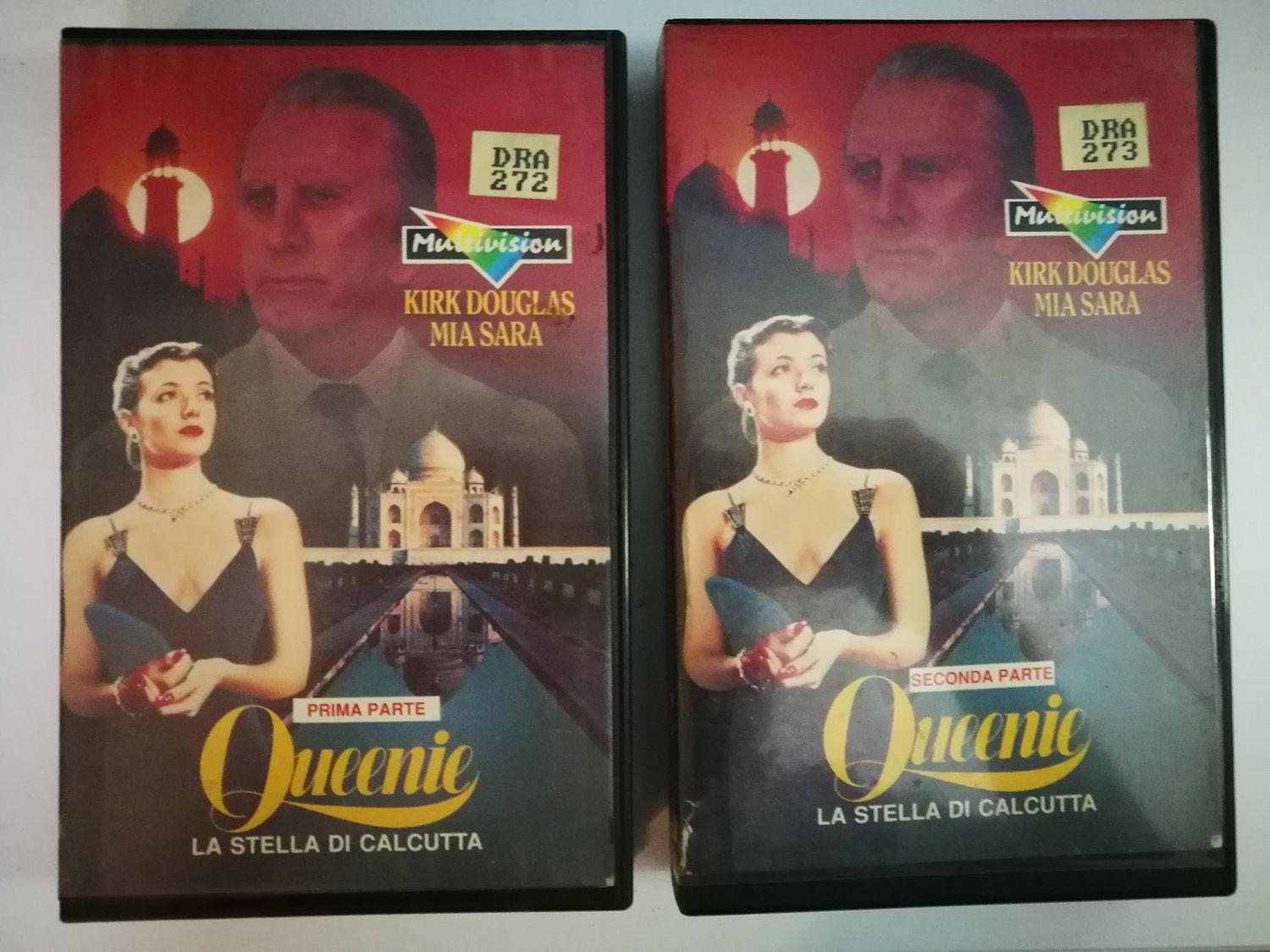 TeknoFilm – 2 VHS – QUEENIE - LA STELLA DI CALCUTTA Prima e Seconda parte di Larry Peerce (1987) - MULTIVISION (INEDITO IN DVD) TeknoFilm – 2 VHS – QUEENIE - LA STELLA DI CALCUTTA Prima e Seconda parte di Larry Peerce (1987) - MULTIVISION (INEDITO IN DVD)