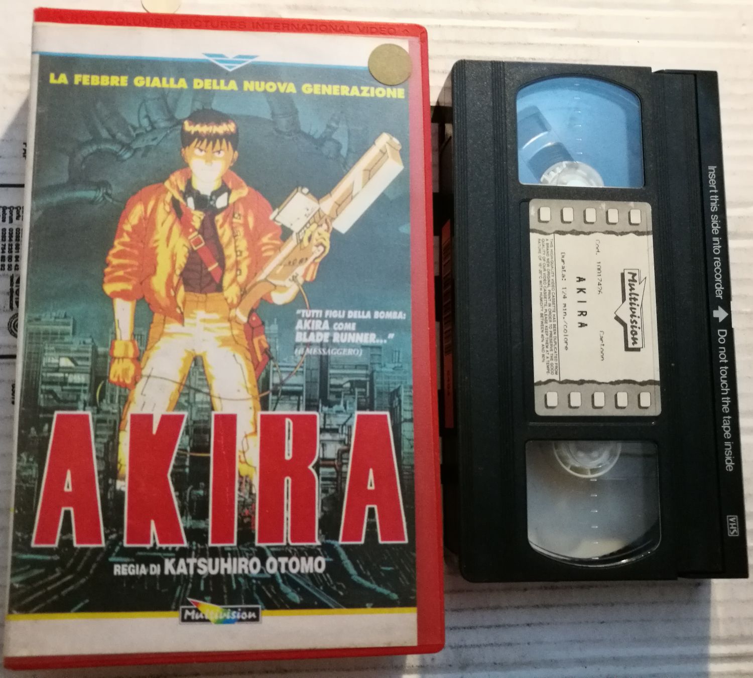 TeknoFilm – VHS – AKIRA di Katsuhiro Ôtomo (1988) - MULTIVISION