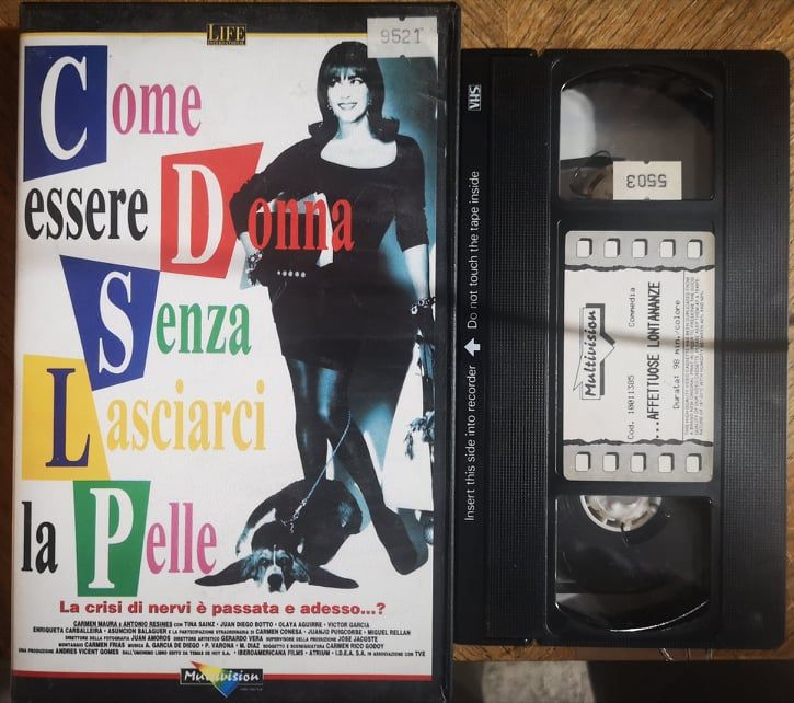 TeknoFilm – VHS – COME ESSERE DONNA SENZA LASCIARCI LA PELLE di Ana Belén (1991) - MULTIVISION (INEDITO IN DVD) TeknoFilm – VHS – COME ESSERE DONNA SENZA LASCIARCI LA PELLE di Ana Belén (1991) - MULTIVISION (INEDITO IN DVD)