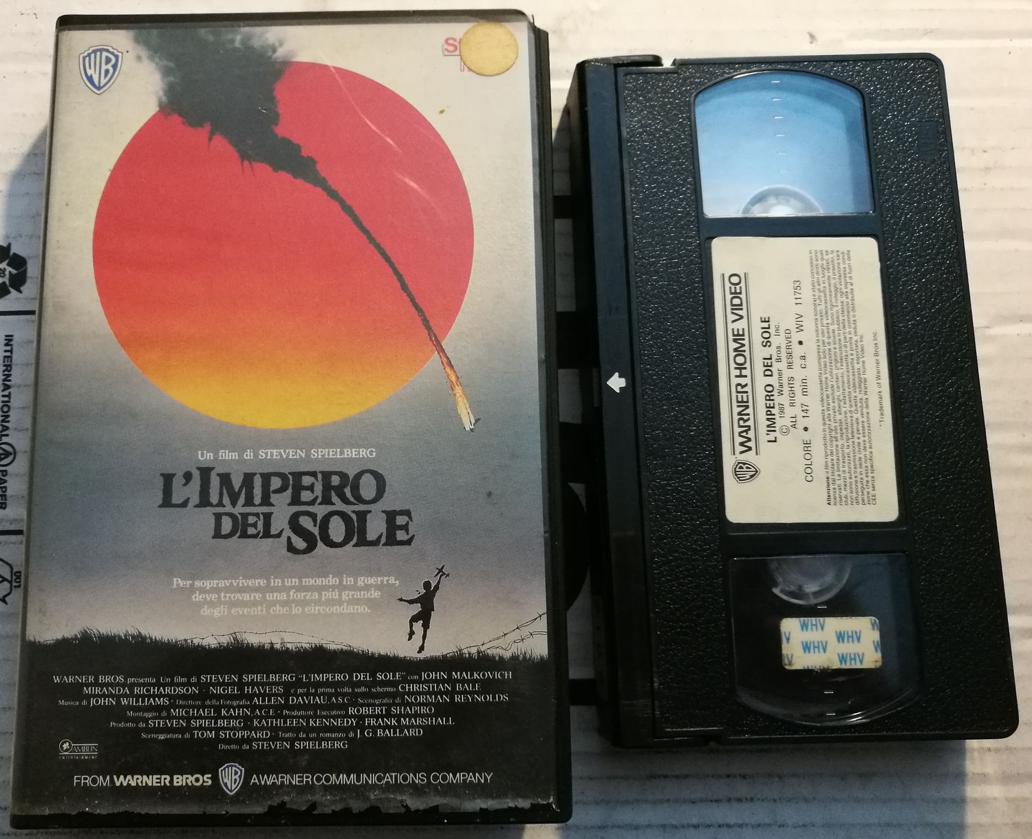 TeknoFilm – VHS – L'IMPERO DEL SOLE di Steven Spielberg (1987) - WARNER BROS TeknoFilm – VHS – L'IMPERO DEL SOLE di Steven Spielberg (1987) - WARNER BROS