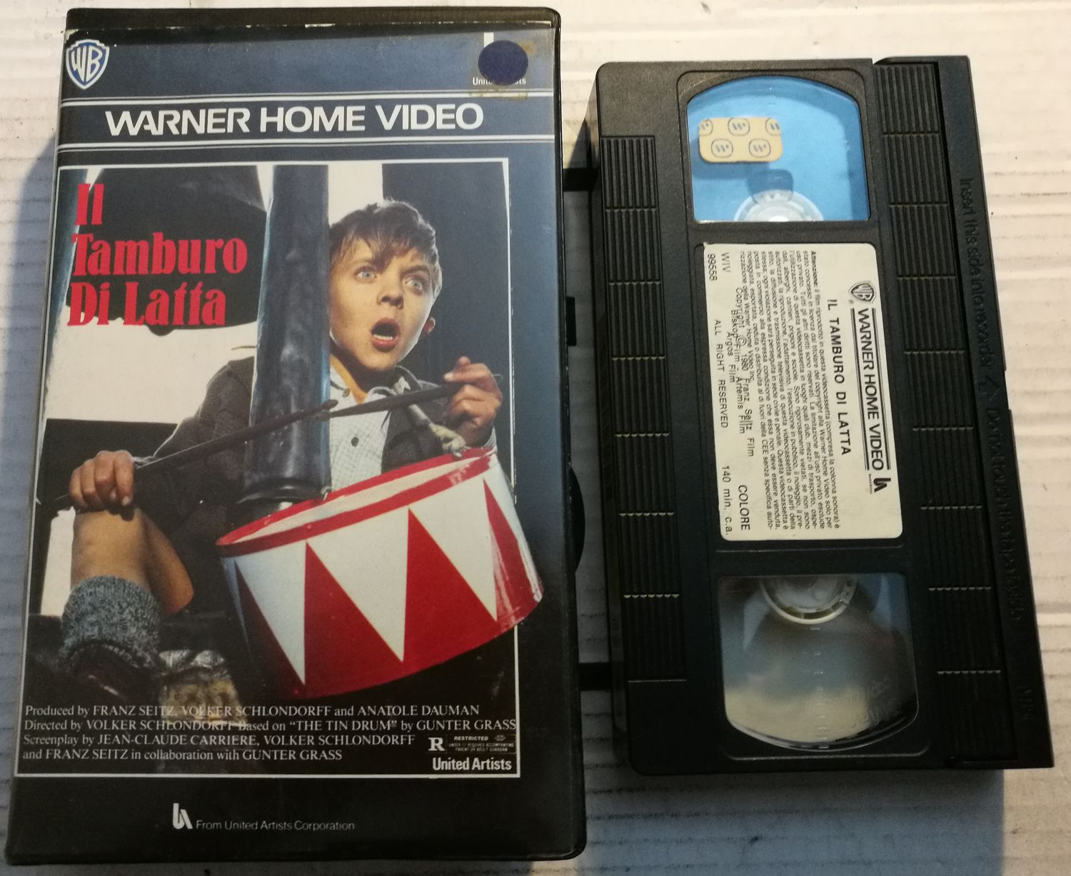 TeknoFilm – VHS – IL TAMBURO DI LATTA di Volker Schlöndorff (1979) - WARNER BROS TeknoFilm – VHS – IL TAMBURO DI LATTA di Volker Schlöndorff (1979) - WARNER BROS