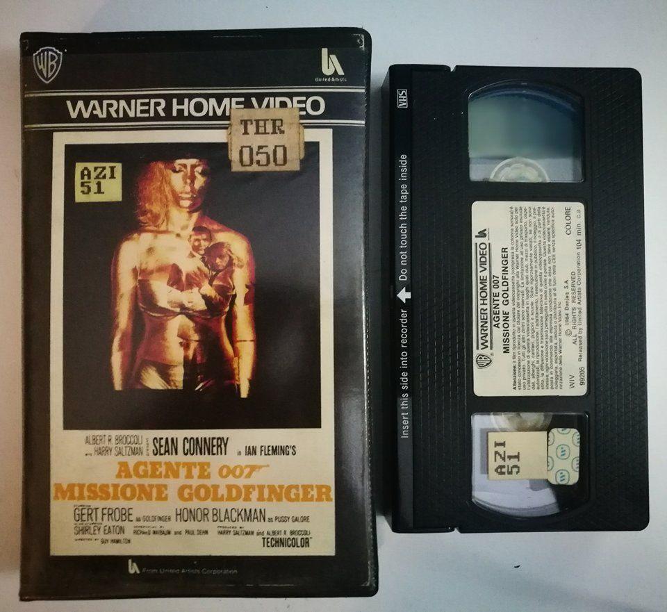 TeknoFilm – VHS – AGENTE 007 MISSIONE GOLDFINGER di Guy Hamilton (1964) - WARNER BROS TeknoFilm – VHS – AGENTE 007 MISSIONE GOLDFINGER di Guy Hamilton (1964) - WARNER BROS