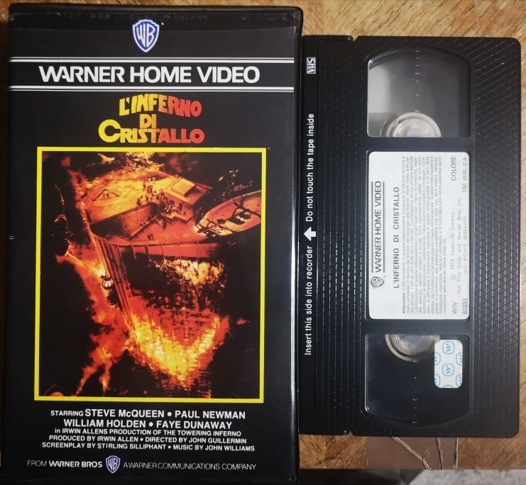 TeknoFilm – VHS – L'INFERNO DI CRISTALLO di John Guillermin e Irwin Allen (1974) - WARNER BROS TeknoFilm – VHS – L'INFERNO DI CRISTALLO di John Guillermin e Irwin Allen (1974) - WARNER BROS