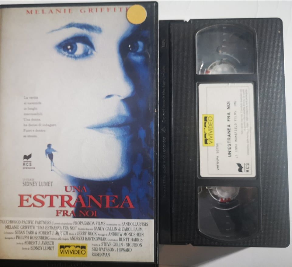 TeknoFilm – VHS – UNA ESTRANEA FRA NOI di Sidney Lumet (1992) - VIVIVIDEO