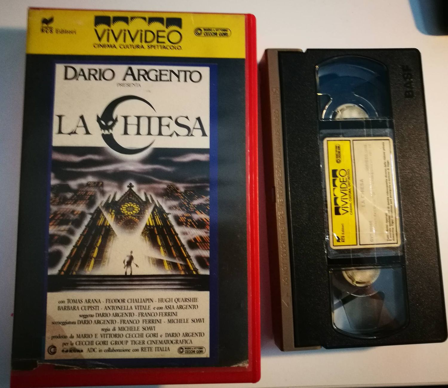TeknoFilm – VHS – LA CHIESA di Michele Soavi (1989) - VIVIVIDEO TeknoFilm – VHS – LA CHIESA di Michele Soavi (1989) - VIVIVIDEO